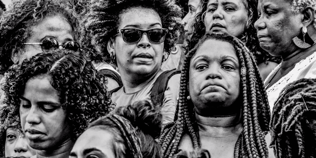 Ressonâncias e (Não)Escutas: Sementes: mulheres pretas no poder (Éthel Oliveira e Júlia Mariano, 2020) e #eagoraoque (Jean-Claude Bernardet e Rubens Rewald, 2020)